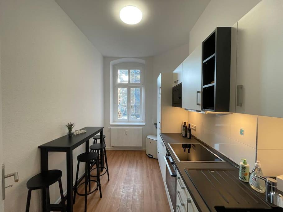 Lucky Stays Ls01 - Vollausstattung - Zentrum - Aufzug - Grosse Kueche - 2 Zimmer - Smart-Tv Magdeburg Exterior photo
